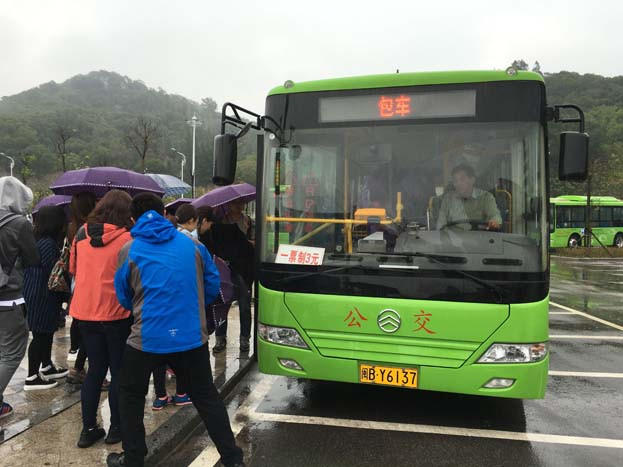 采访团走进莆田：乘坐金旅纯电公交环游湄洲岛