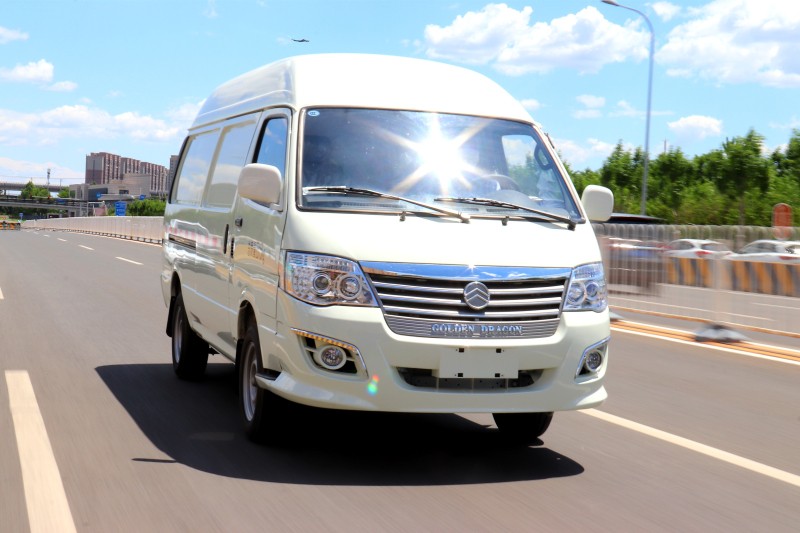 轻客or轻卡，金旅箱式物流车有话要说