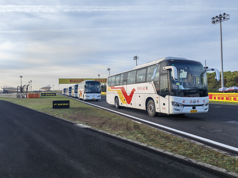 金旅客车圆满服务F1中国大奖赛