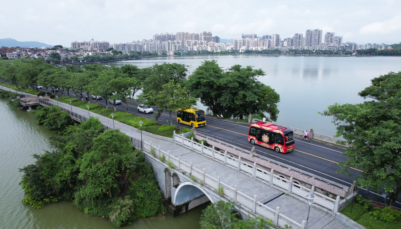 小车型撬动大转型——看肇庆环星湖旅游公交专线如何“靓”出圈